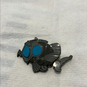 Disney trading pin of the Ketak fish vehicle from the movie Atlantis